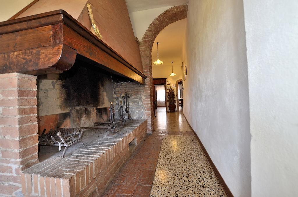 Agriturismo Poggio Ai Grilli Gambassi Terme Cameră foto