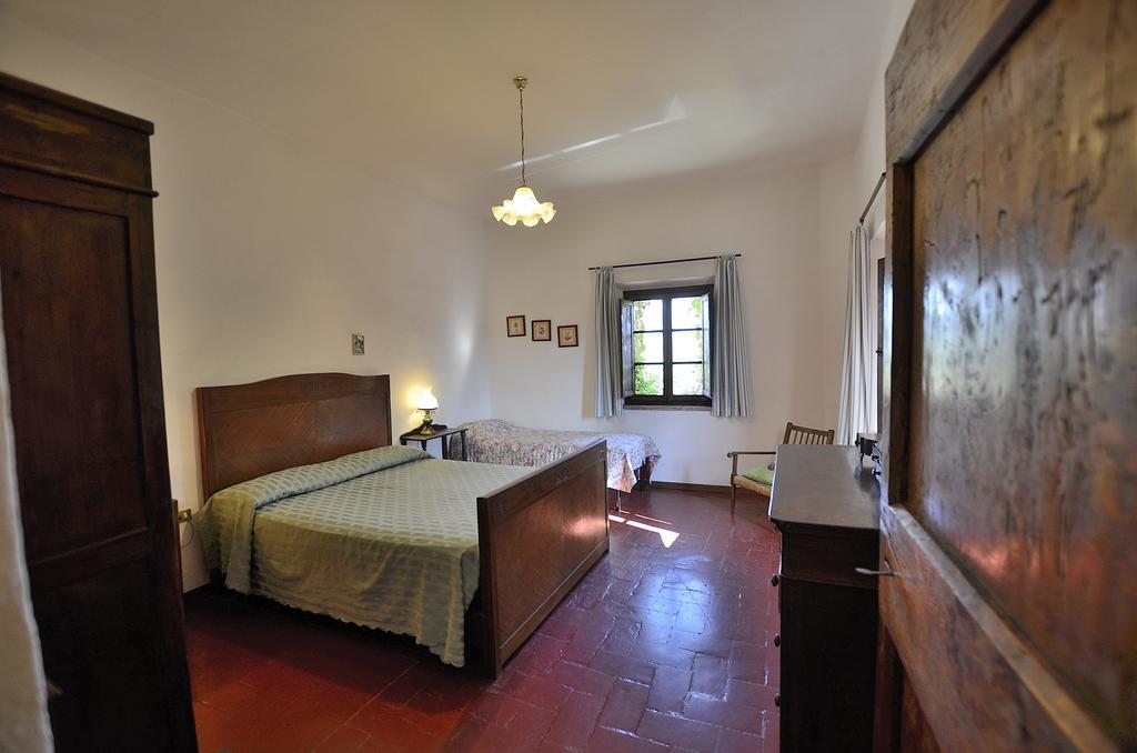 Agriturismo Poggio Ai Grilli Gambassi Terme Cameră foto