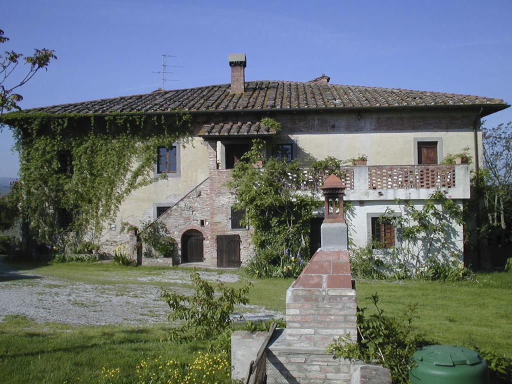 Agriturismo Poggio Ai Grilli Gambassi Terme Exterior foto